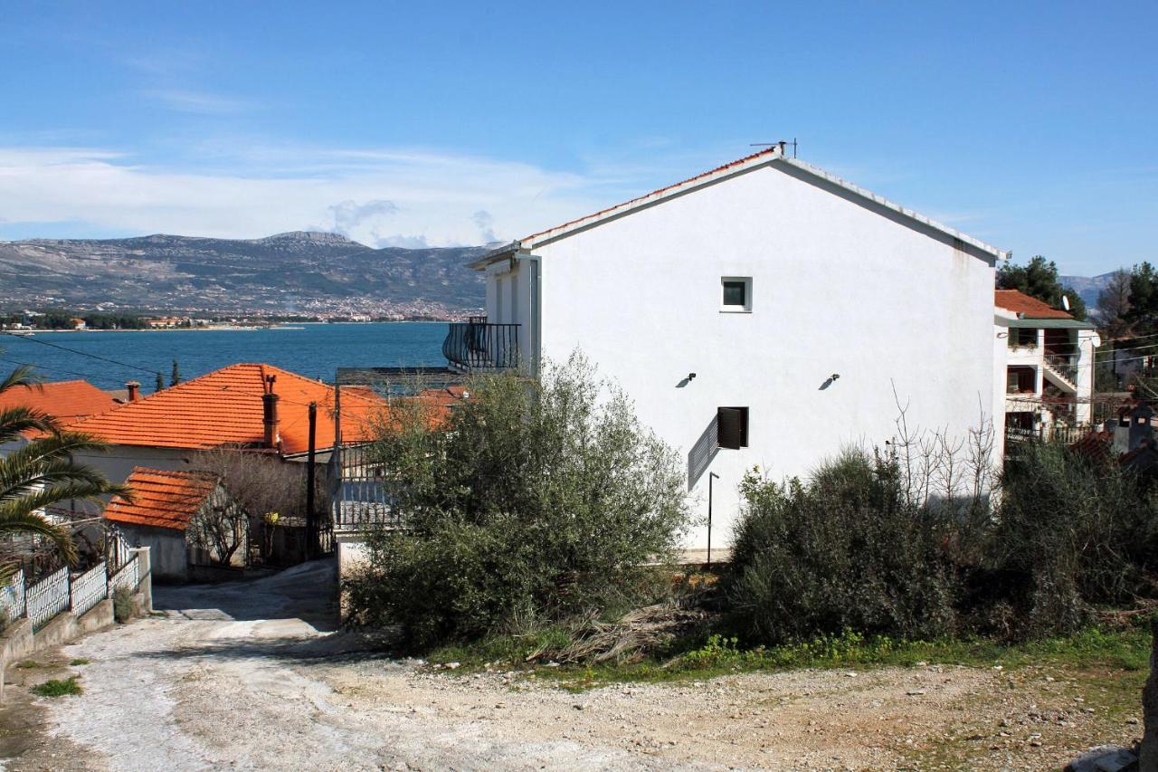 Apartments By The Sea Mastrinka, Ciovo - 4836 Trogir Exterior photo