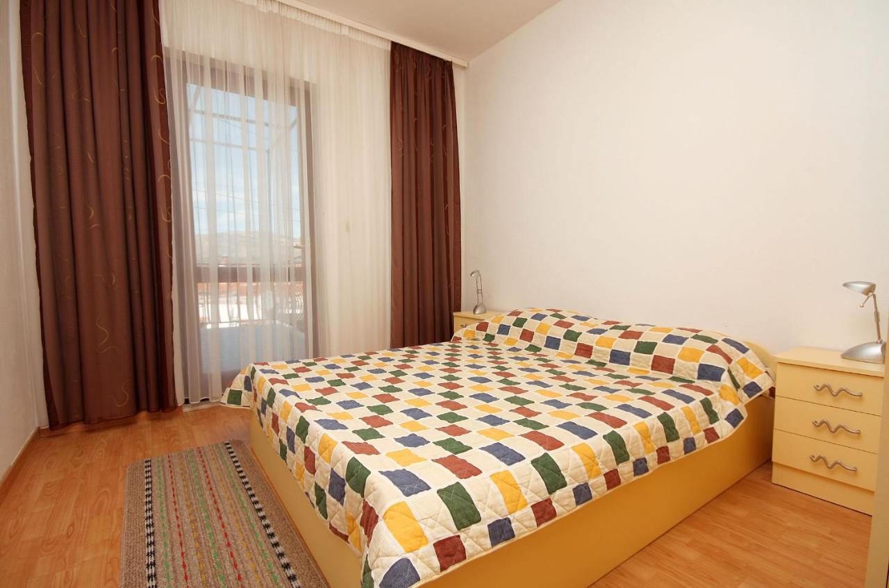 Apartments By The Sea Mastrinka, Ciovo - 4836 Trogir Exterior photo