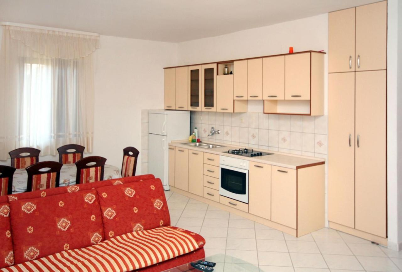 Apartments By The Sea Mastrinka, Ciovo - 4836 Trogir Exterior photo